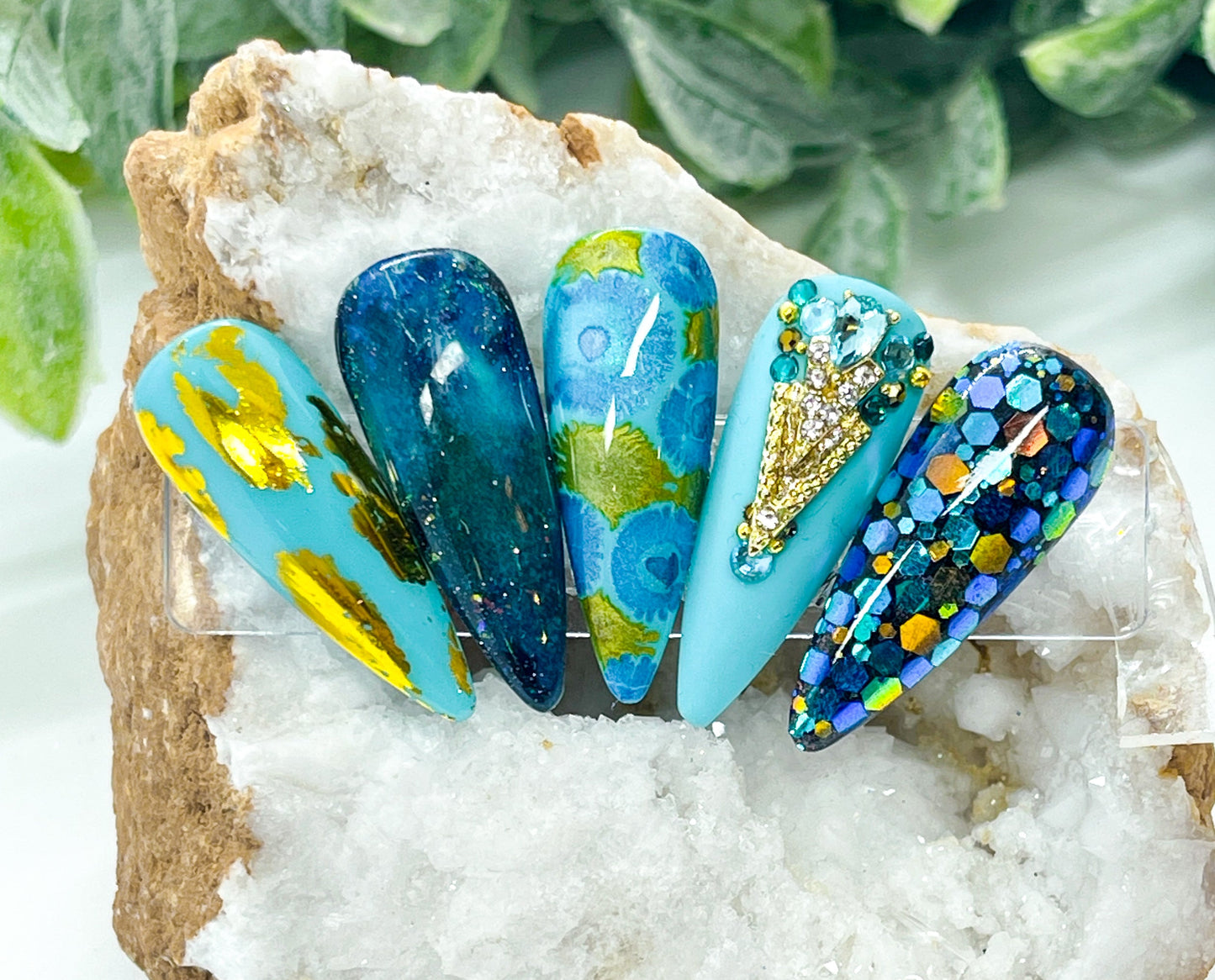 "17-06 Fantastic Voyage" -- Nail Transfer Foil