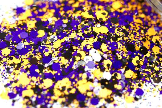 MM - "CANDY MOON" -- LAVISH LADYBUG SPARKLERS