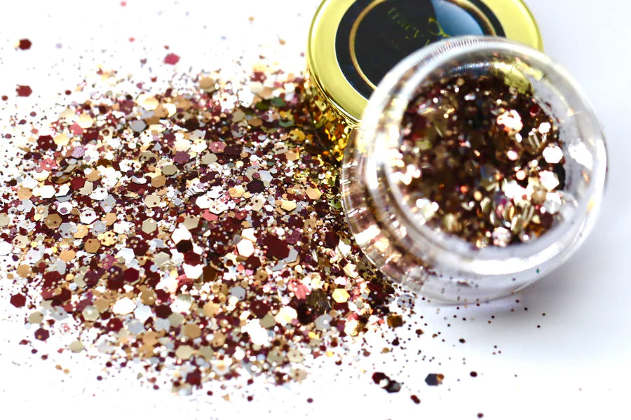 MM - "CHESTNUT" -- LAVISH LADYBUG SPARKLERS
