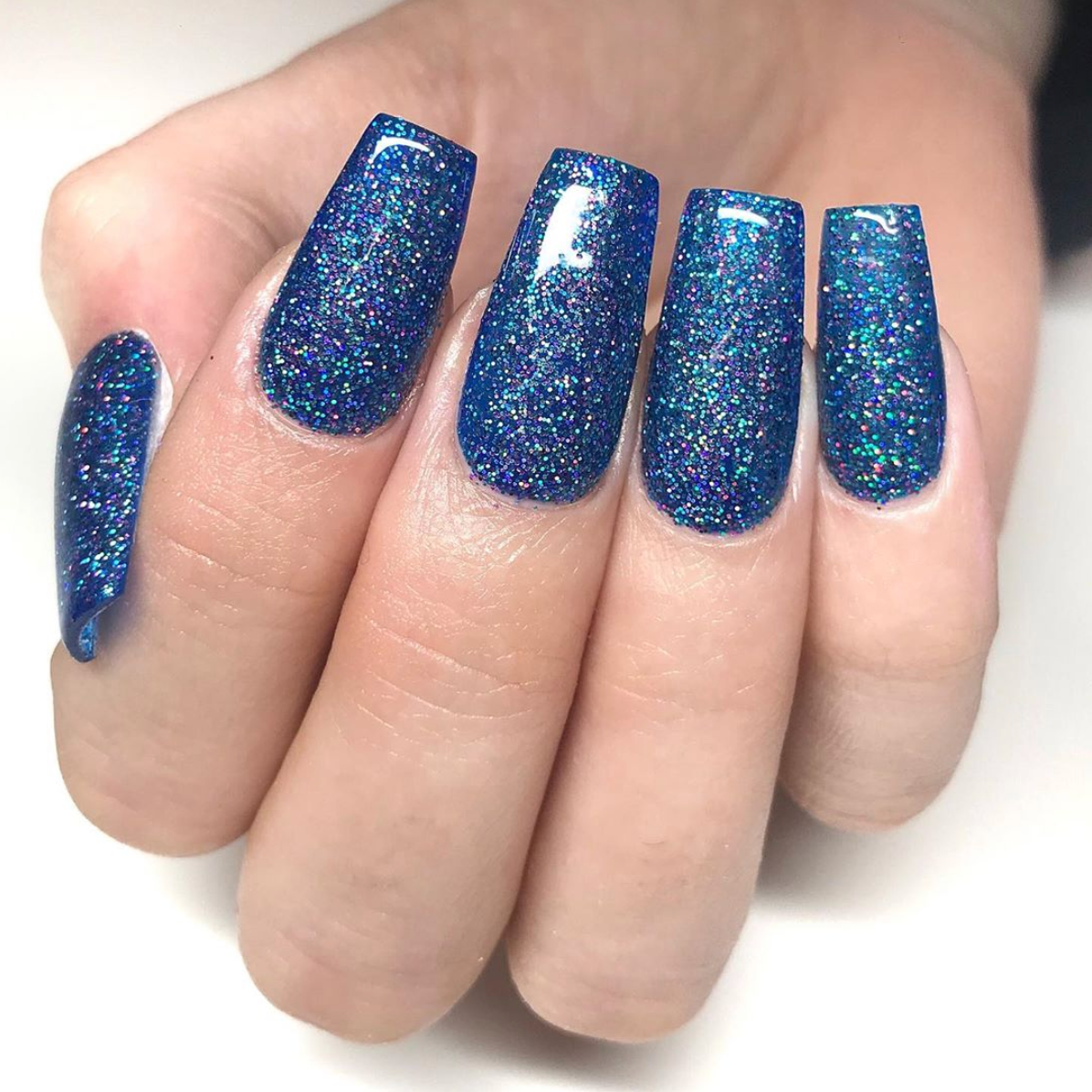Amira Glitter