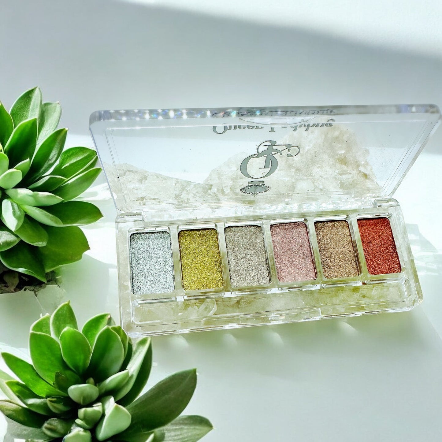 Triple Crown Chrome Palette